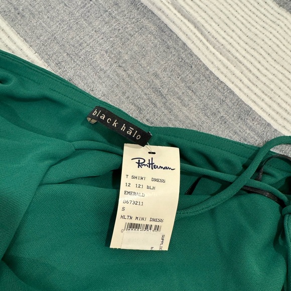NWT Black Halo Halter Emerald Green Mini Dress - Picture 2 of 2
